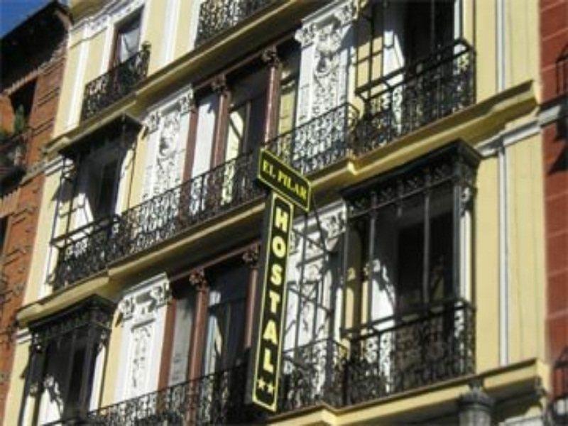 Hostal El Pilar Madrid Luaran gambar